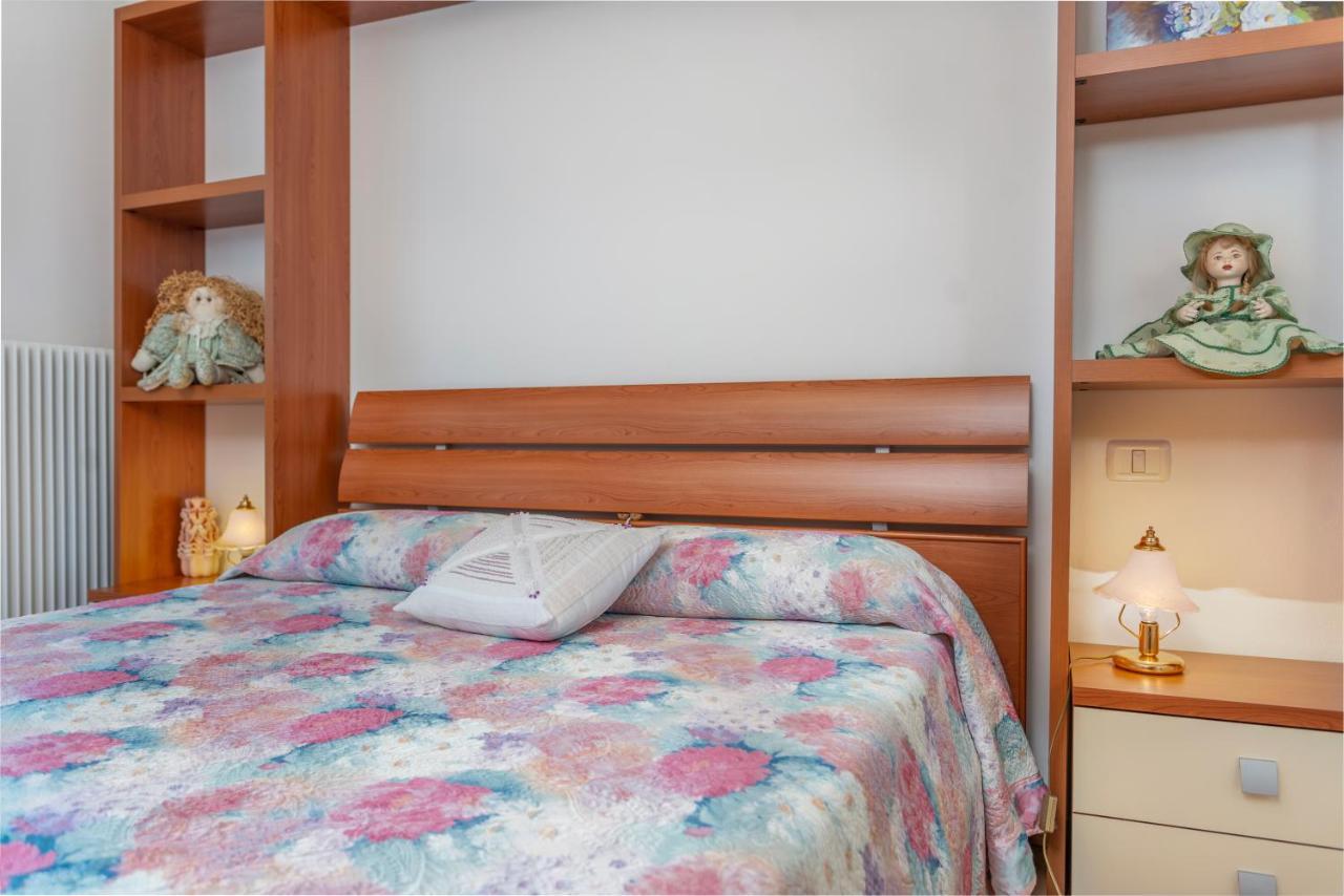 Ai Gelsomini - Lovely Flat With Terrace And Parking! Udine Buitenkant foto